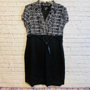 Voir Voir Size 16 Black & White Ruffle Vneck Dress